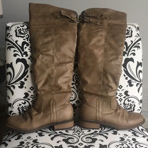 Over the knee boots